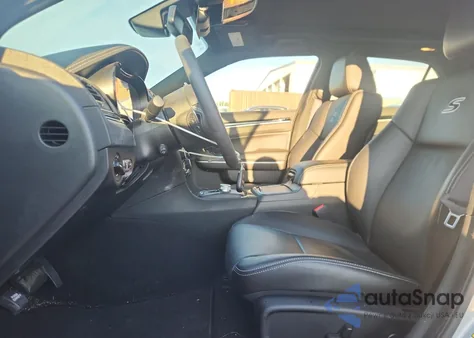 2023 Chrysler 300 S из США, поврежденный, VIN 2C3CCABG5PH509645